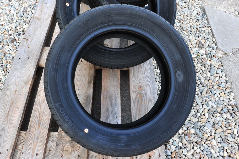 4anvelope vara NOI 185 55 15 Kumho