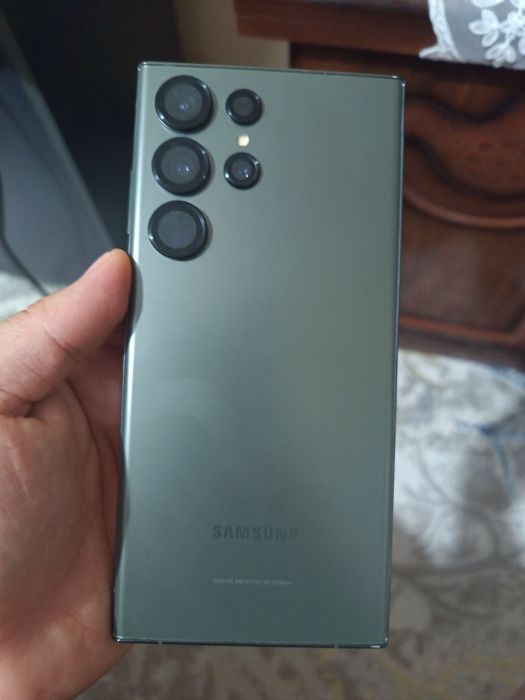 Продается Samsung galaxy s23 ultra