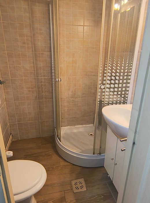 Ofer spre închiriere apartament