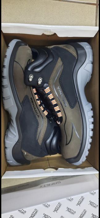 Bocanci safety Sixton