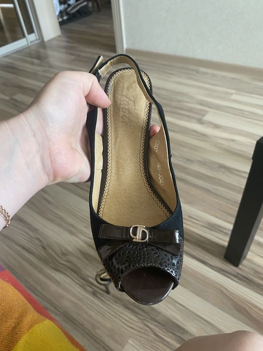 Продам туфли , размер 34-35