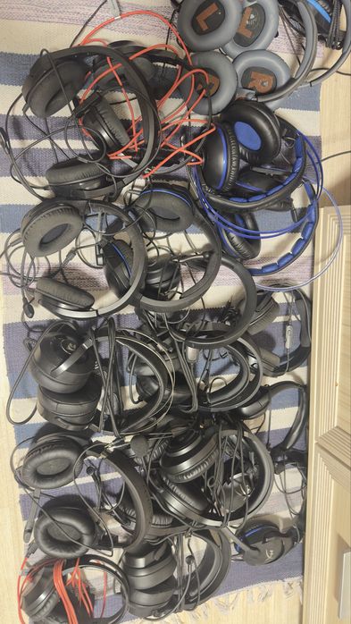 35 игровых наушников с микрофоном б/у — лотом