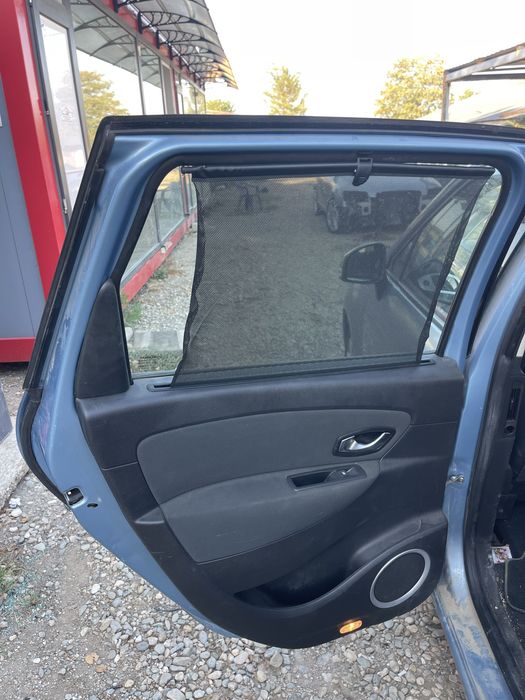 Dezmembrez renault scenic 3 1.6