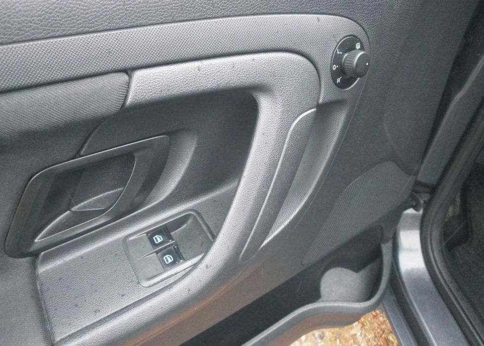 ЧАСТИ Шкода ФАБИЯ 2007-2014г. Skoda Fabia бензин - газ, 1200куб, 12V,