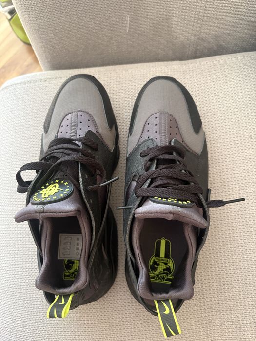 Маратонки Nike huarache 44 / 28см