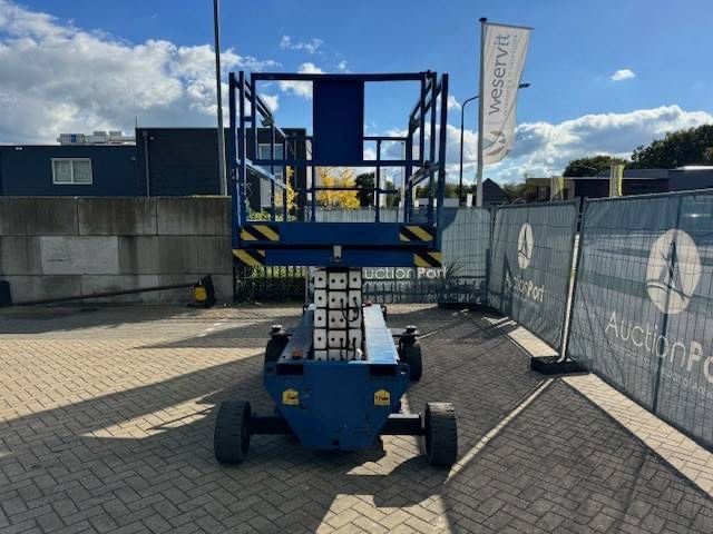 Nacela Holland Lift HL-11816 2013 (si inchiriere)