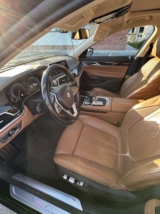 BMW Seria 7 G11 -730d Xdrive - Laser, Masaj, Parking, 360