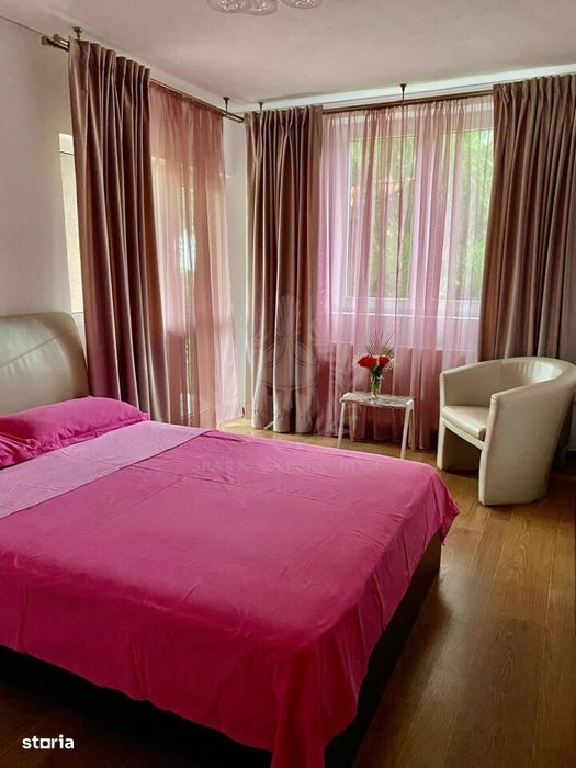 Vila Cartier Zamora//Busteni