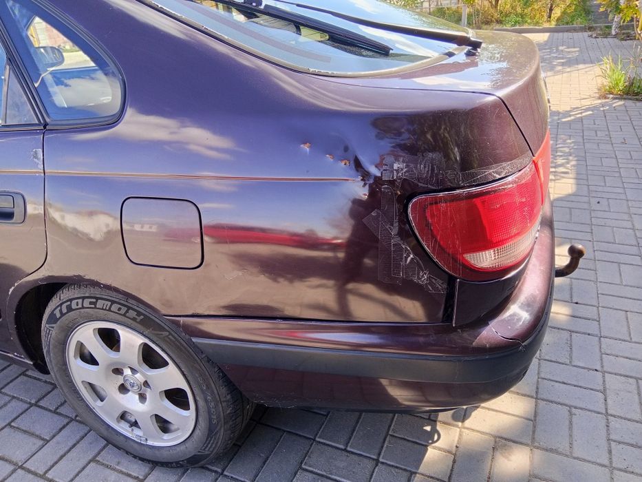 Продам тоету карину е 1994г.в.