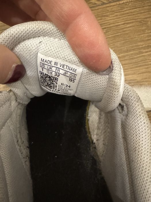 Оригинални детски маратонки adidas