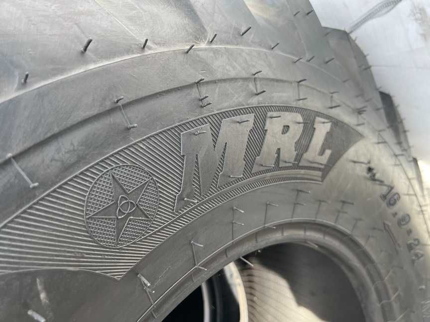 16.9-24 industriale pentru buldo Marca MRL cu 14 pliuri