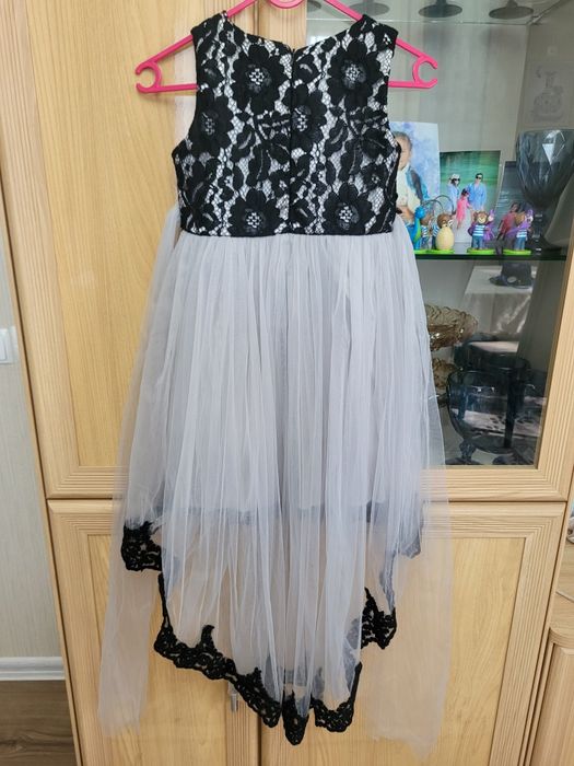 Платье со шлейфом