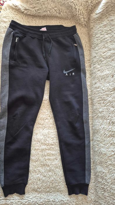 Анцуг долните Nike - L