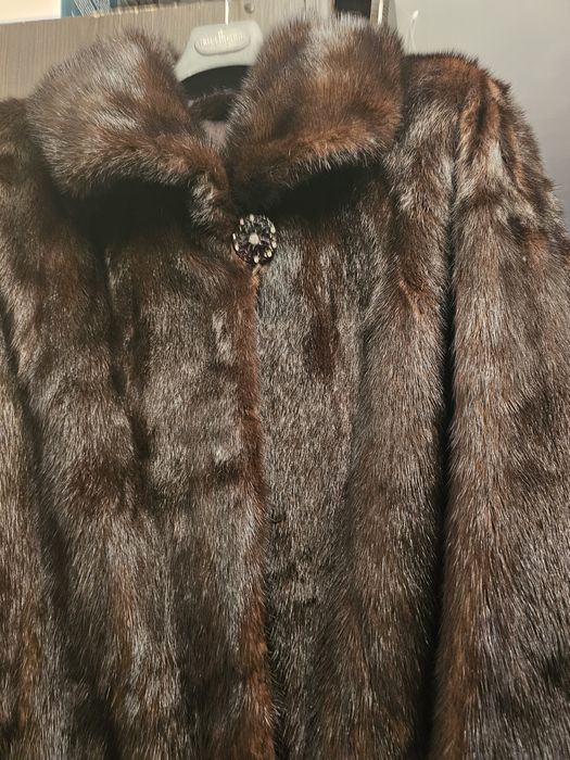 Шуба из норки новая