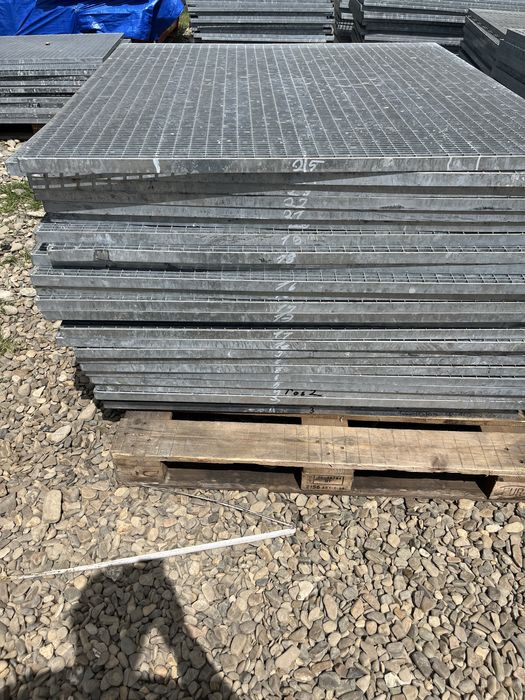 Gratare metalice zincate