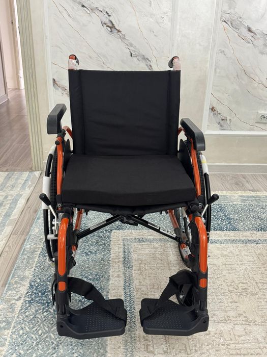 Инволидная коляска