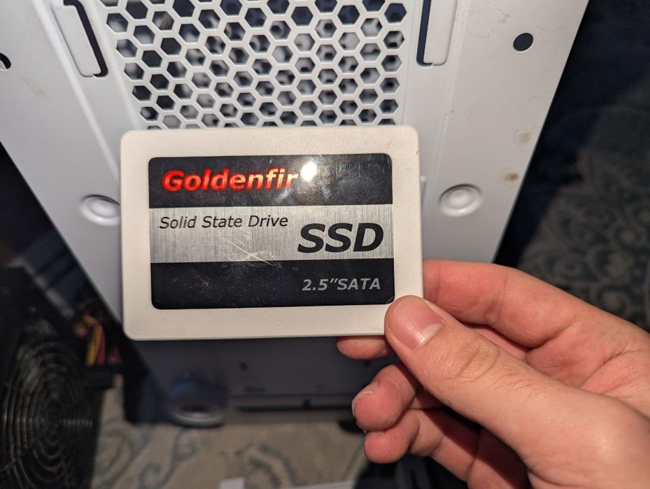 SSD 512 гб Goldenfir