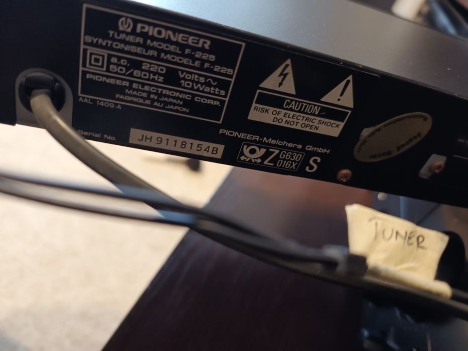 Radio pioneer F225 sau schimb cu jvc
