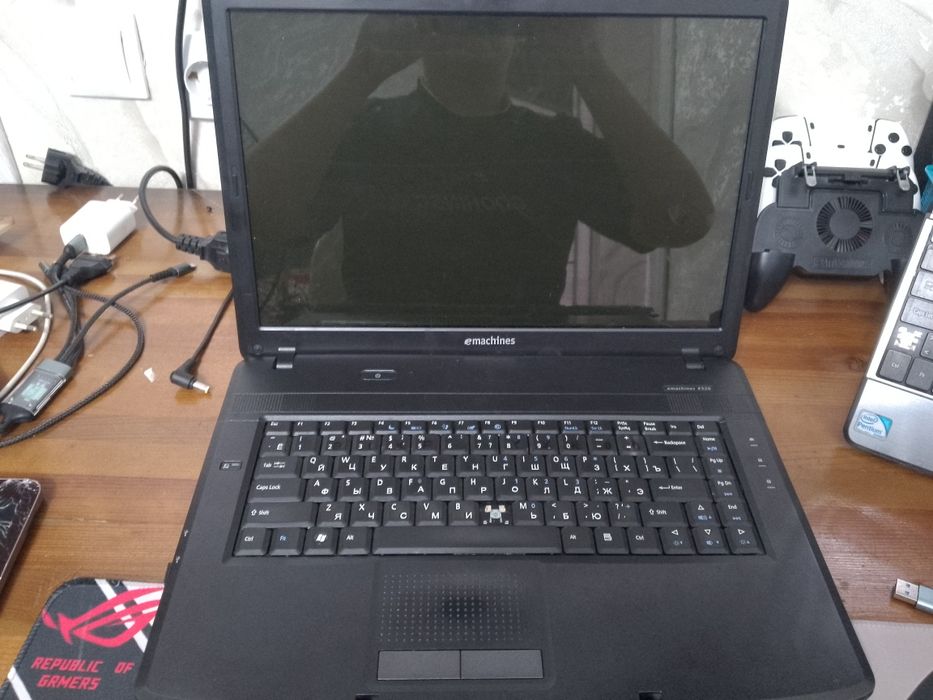 Acer eMachines E520