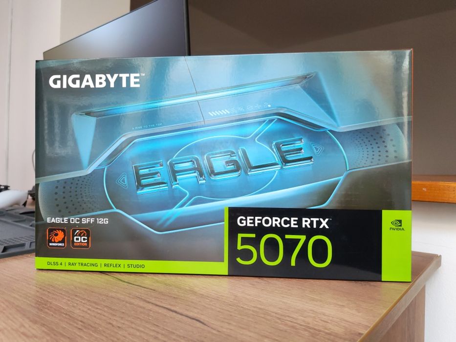 Placa video Nvidia GeForce RTX 5070 Gigabyte Eagle OC SFF 12 GB (2)