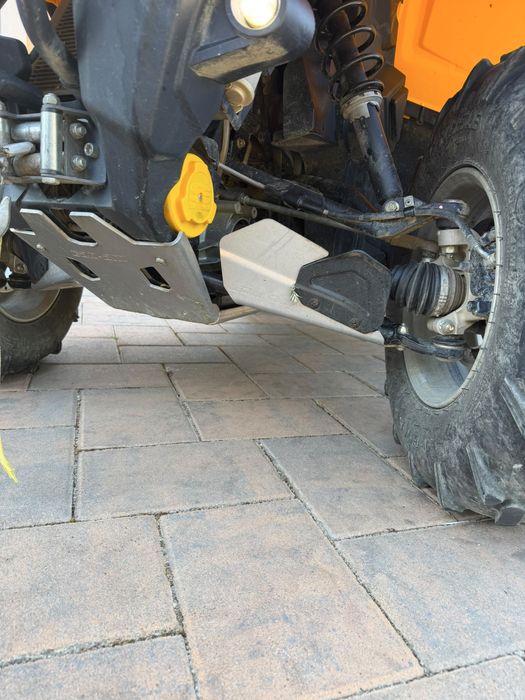 CAN-AM 570 2016 Vand sau Schimb