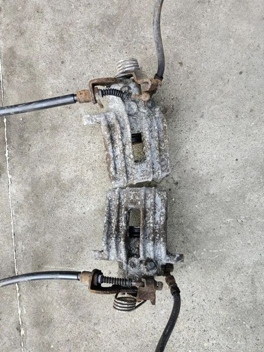 Etrier Etriere spate stanga dreapta Seat Exeo Audi A4