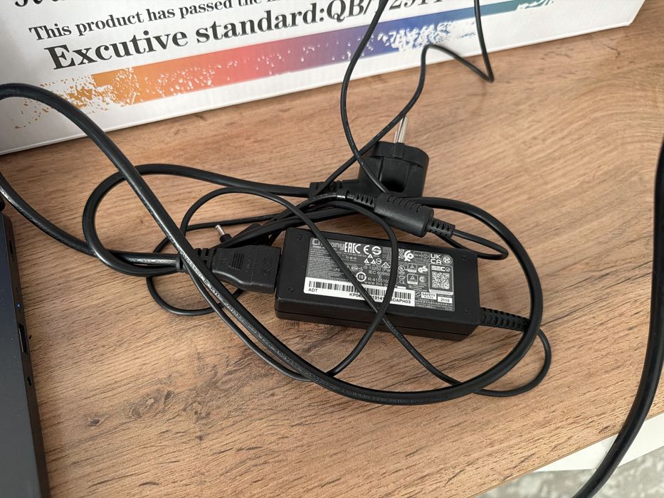 Срочно ноутбук Acer Aspire 3