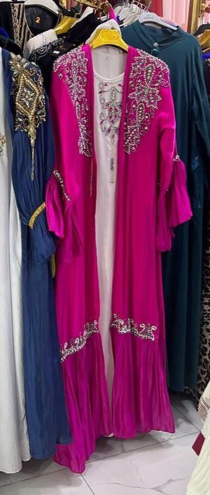 Трендда буган Хар хил куйнела черный абаяла сотилади