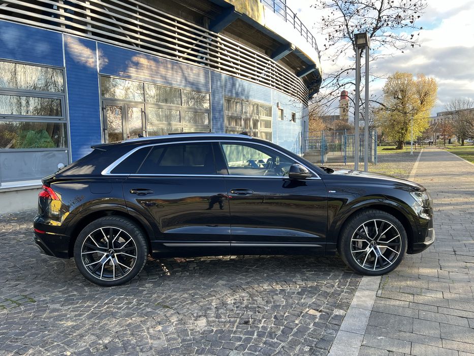 Audi Q8  5.0 Mild-Hibryd 3X-Sline  2020 Variante / Schimb !