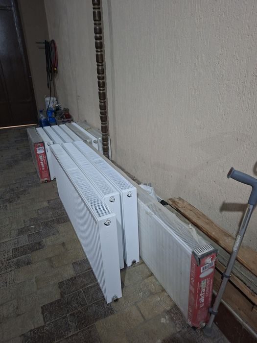 Срочно! Панельный радиатор отопления