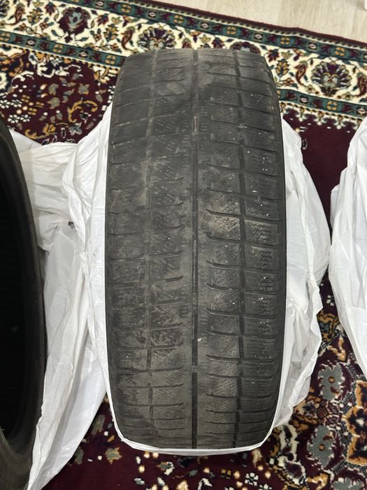 235/45R18 Ovation