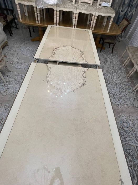 Продам стол со стульями