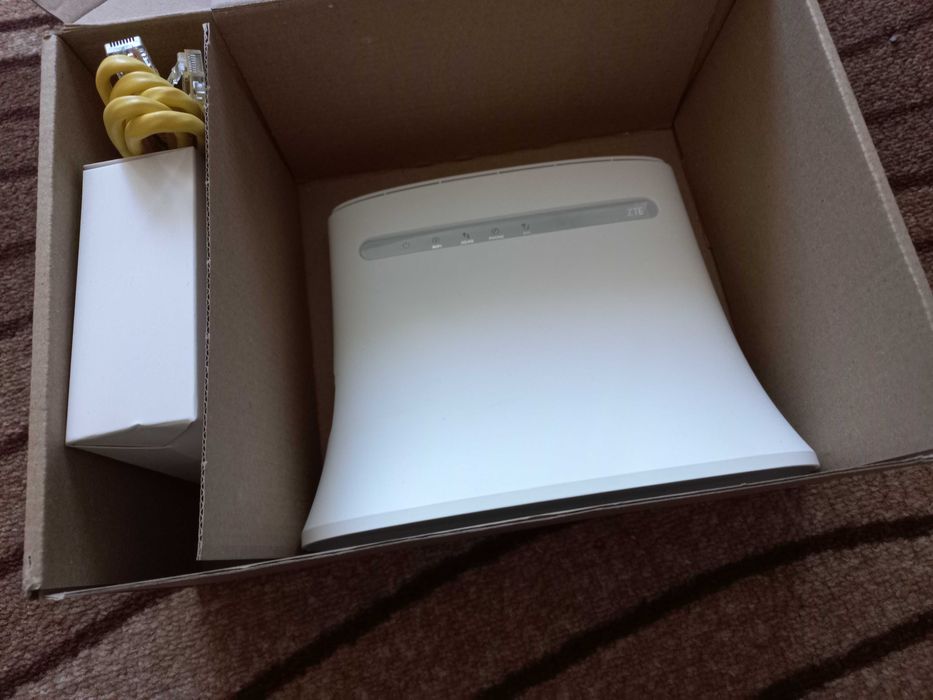 4G LTE LAN Рутер ZTE MF283U със слот за сим карта