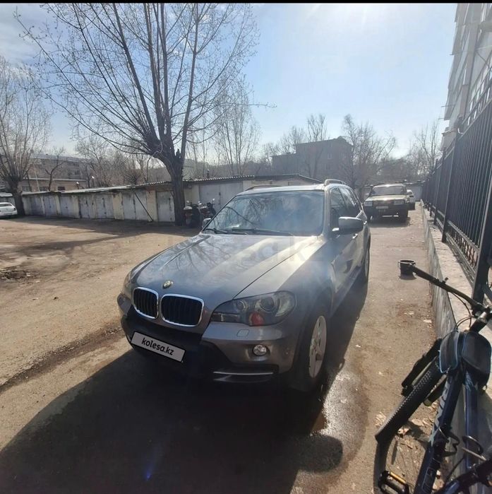 BMW X5 E70 3.0 si