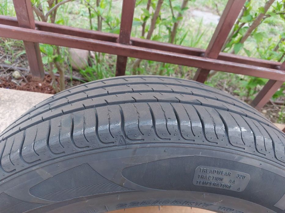 Гуми 225 /65 /R17