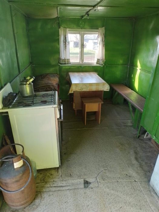 Вагончик на колесах прицепной