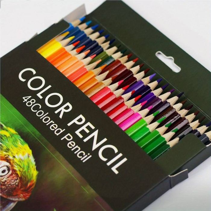 Set De 18  Creioane Colorate Creioane De Culori Vibrante