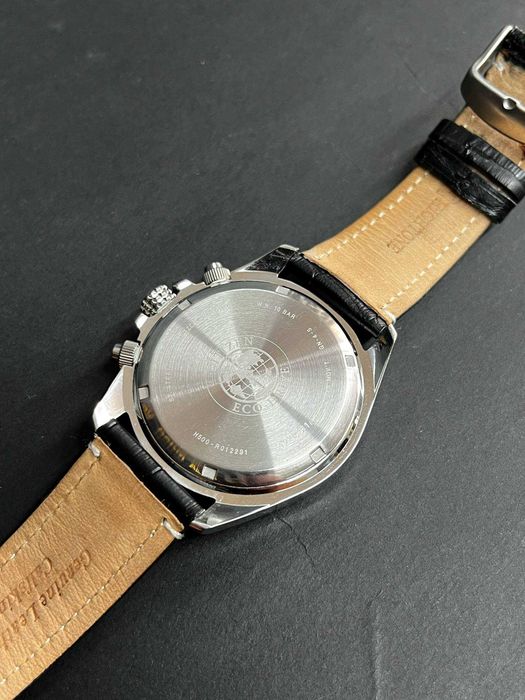 CitiZEN ECO-DRIVE chronograph H500-R012291  /Перфектен