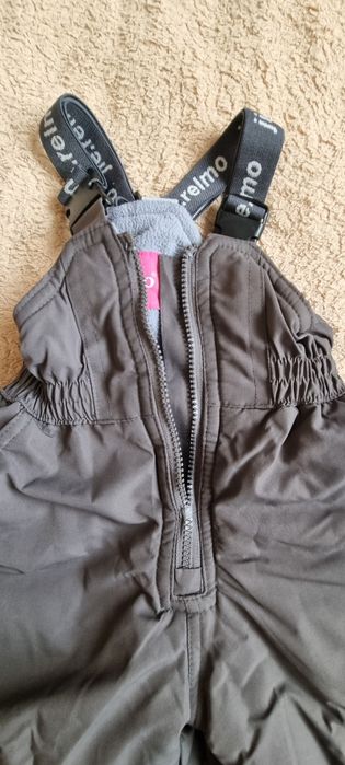 Продам раздельный комбинезон для девочки.