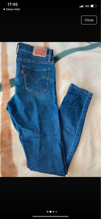 Blugi Levis marimea 25