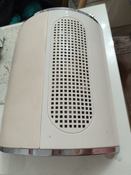 Пылесос маникюрный