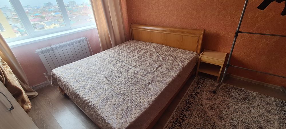 Двухспальная кровать