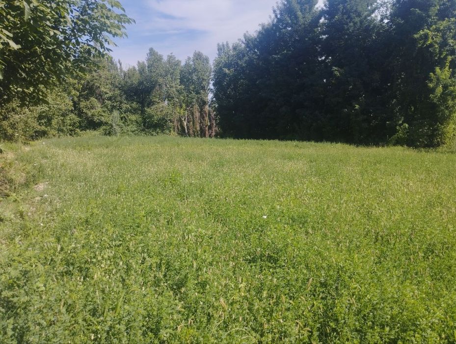 Продаётся участок