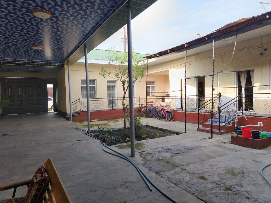 ИйикОта Фод-Сити 3,7-сотих узимизани участка сотилади