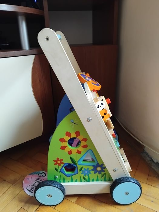 Уокър за игра и проходите