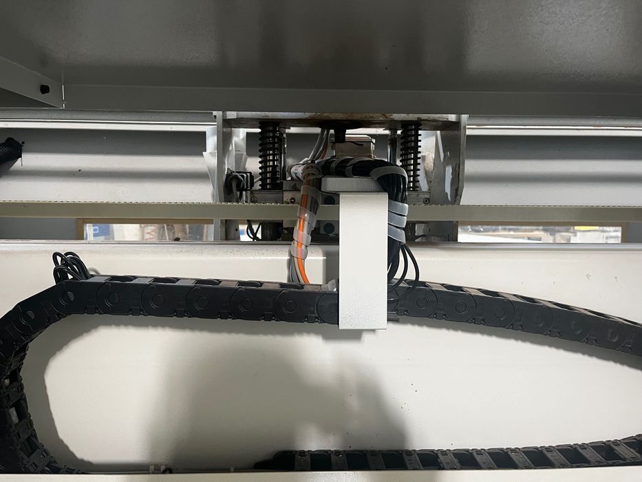 Пробивен Център Hirtz H800