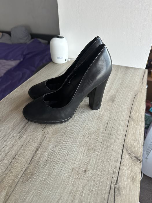 Pantofi piele marimea 39