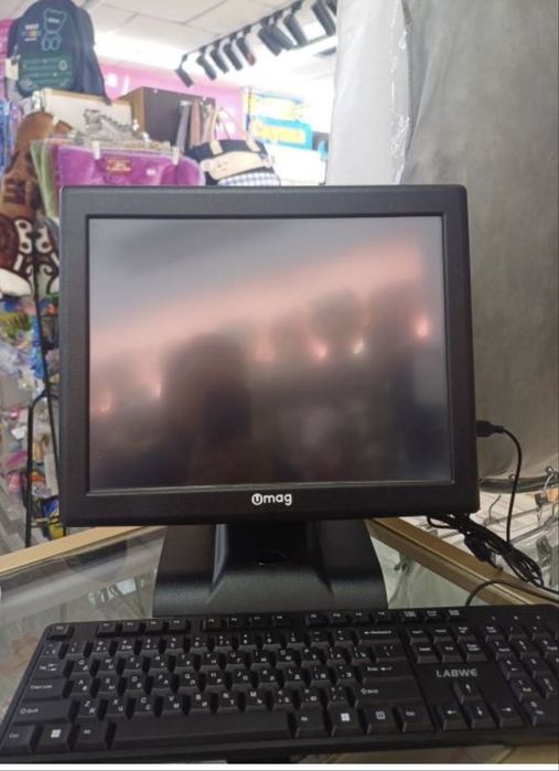 Продам срочно моноблок умаг