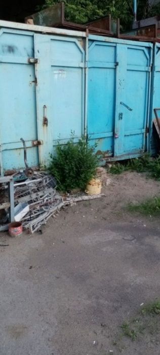 Продам контейнер 3 тоник