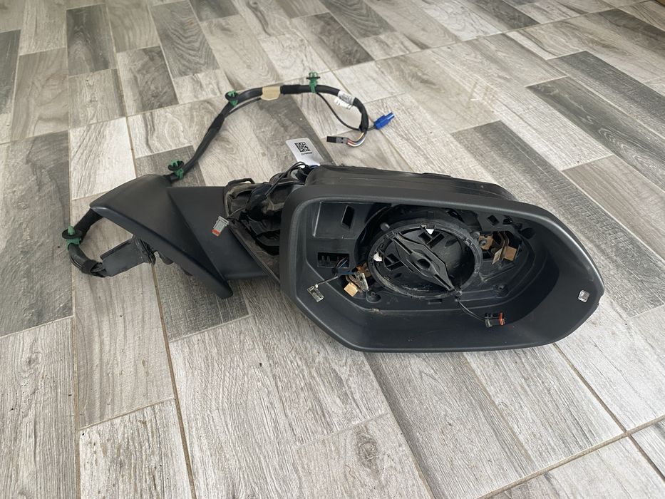 Oglinda Audi Q8  cu camera 360 grade 2019>2024 cu 15 Pini si antena